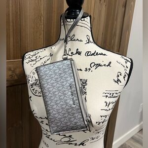 Michael Kors Metallic Wallet Wristlet